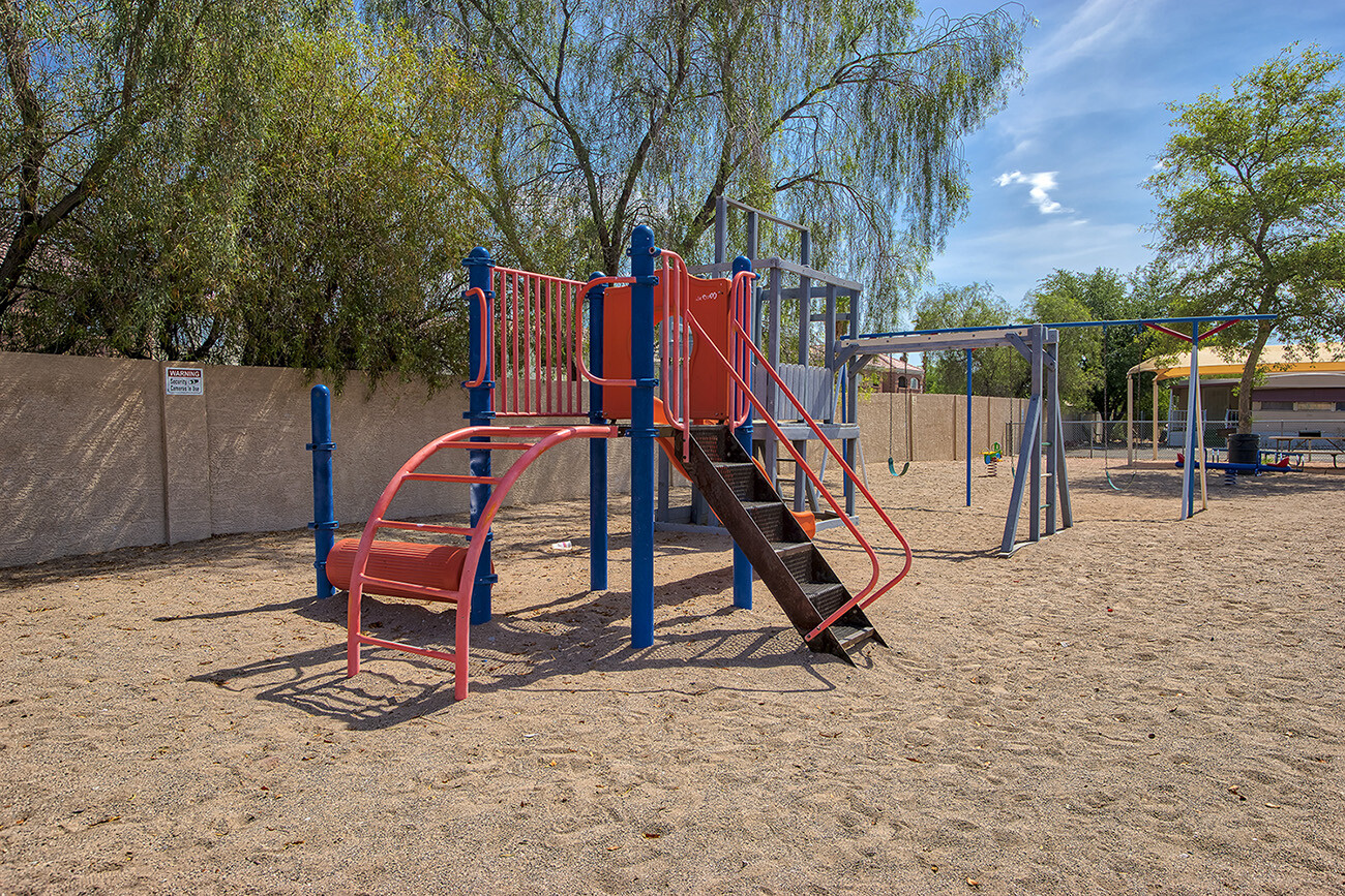 Chandler Meadows - exterior