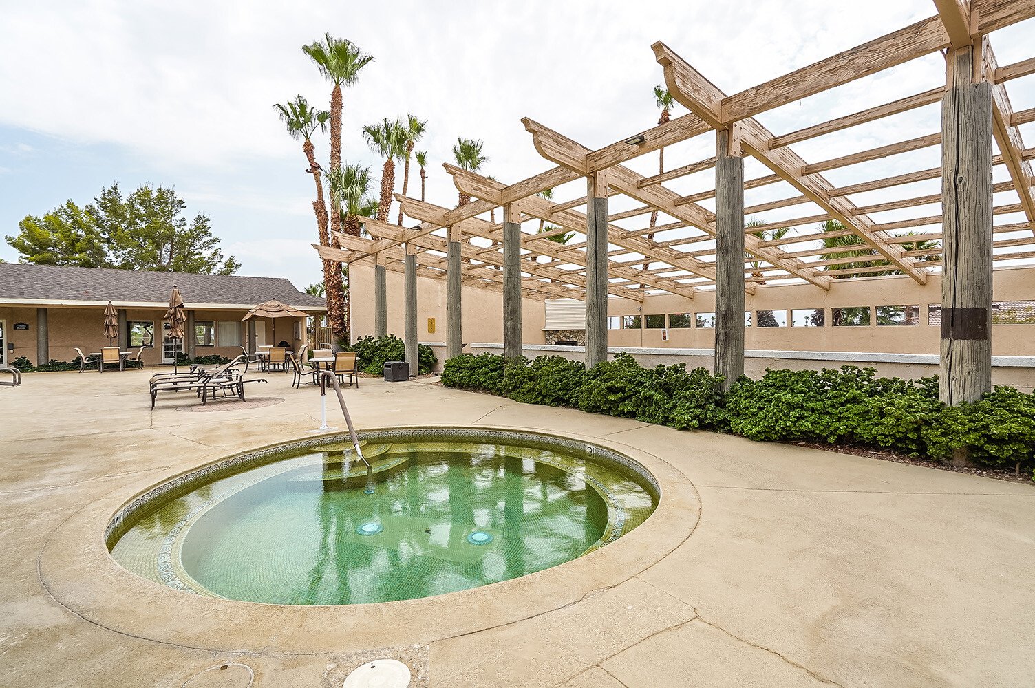 Hidden Springs - exterior