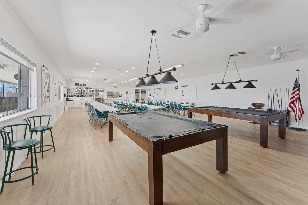 The Palms - exterior