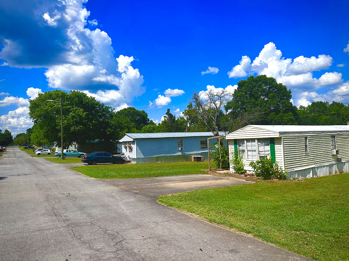 Cartersville - exterior