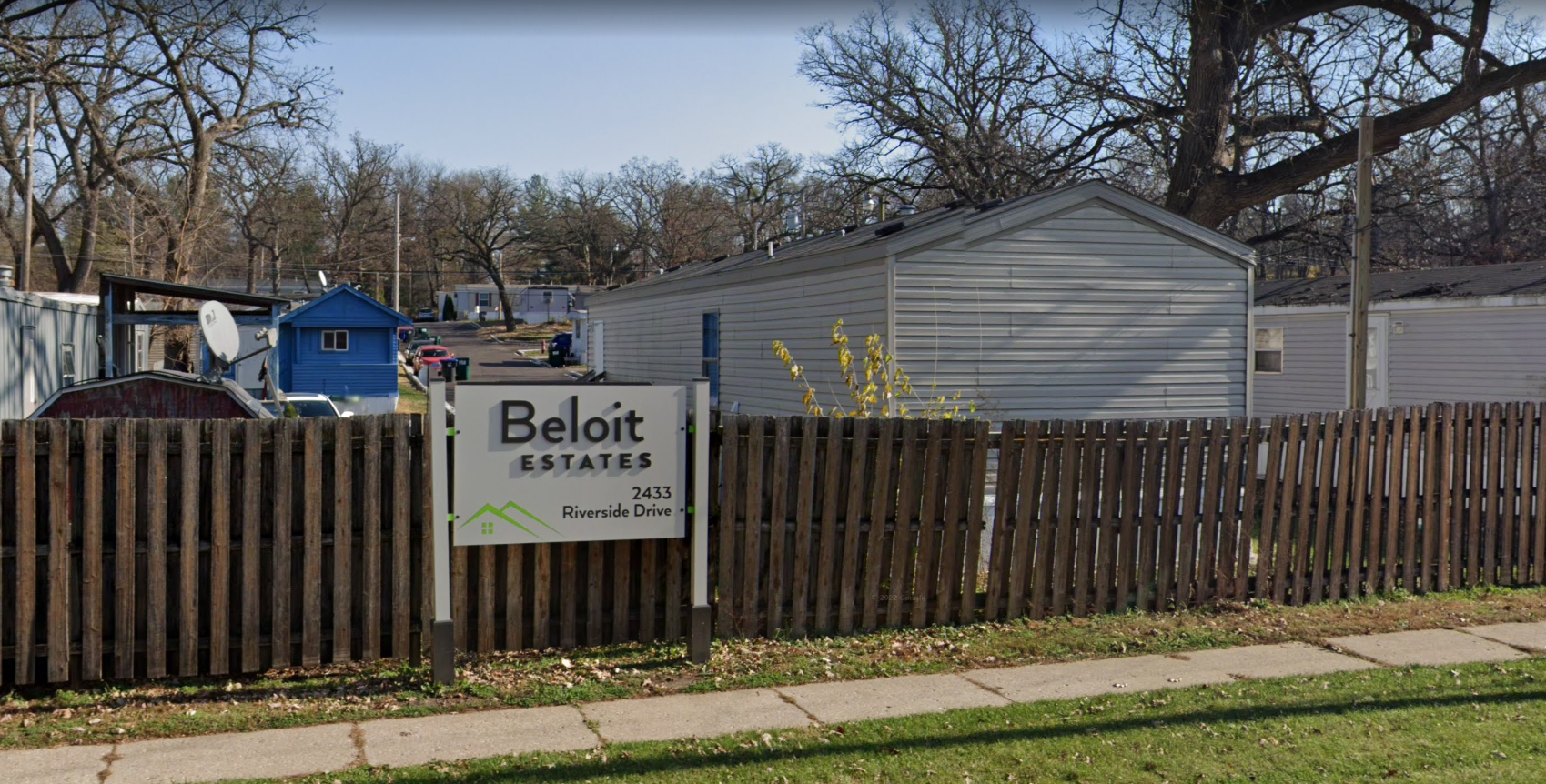 Beloit Estates - exterior