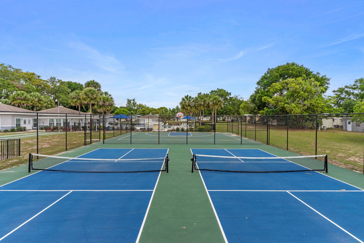 Oak Springs - exterior