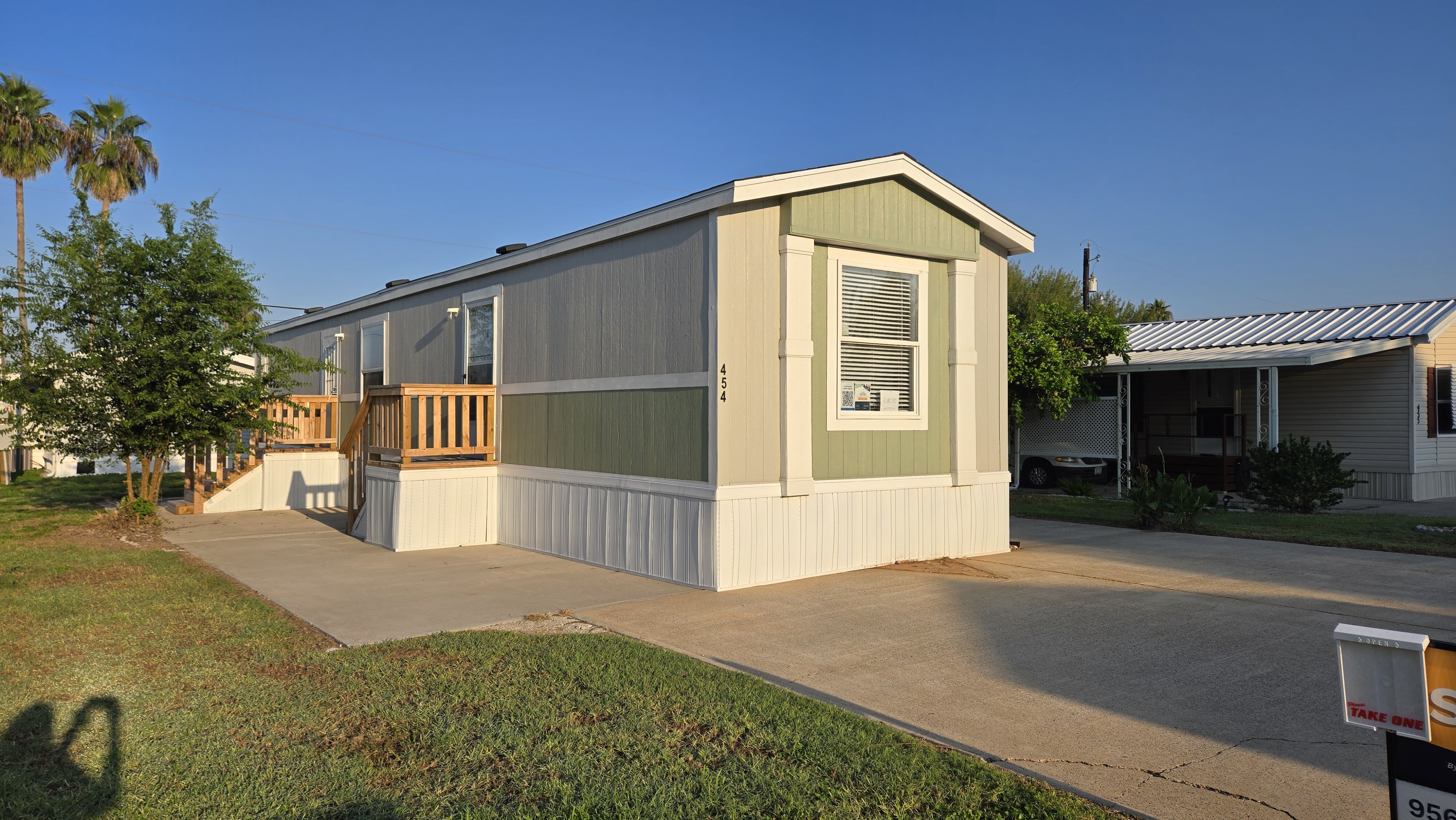 McAllen Mobile - exterior