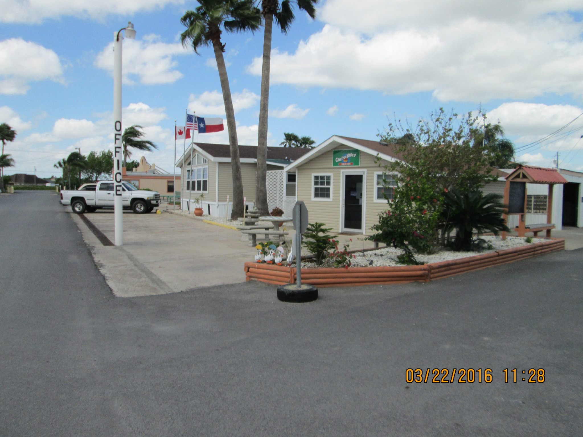 Carefree Valley - exterior