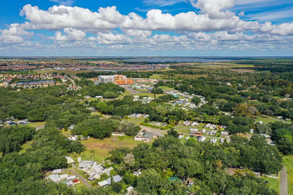 Floridian Sandalwood - exterior