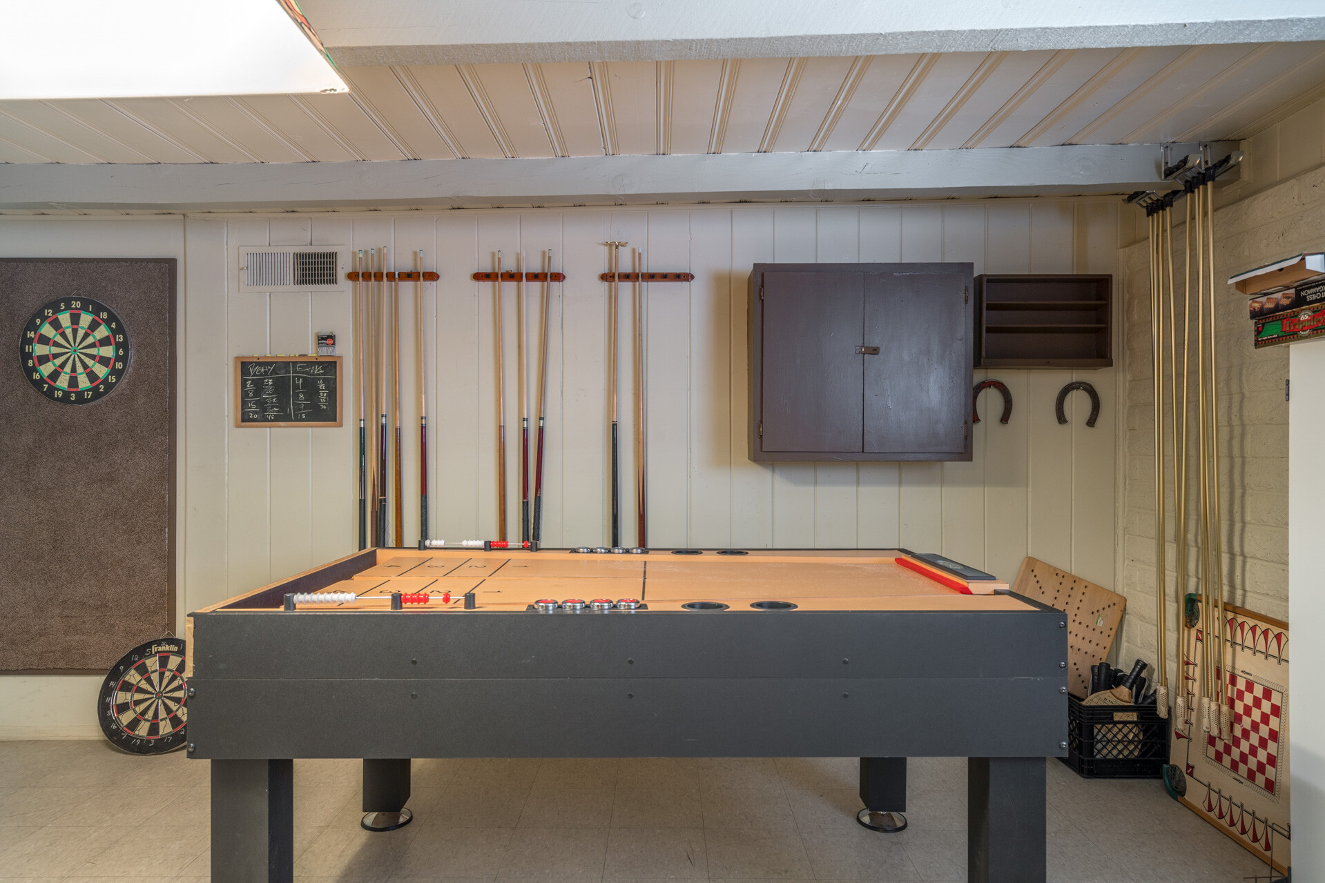 Broadway Estates - exterior