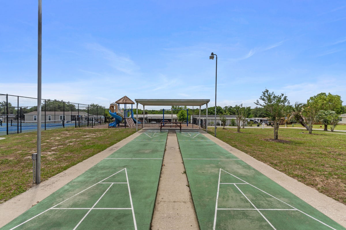 Oak Springs - exterior