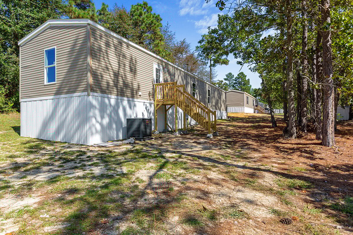 Anderson Creek - exterior