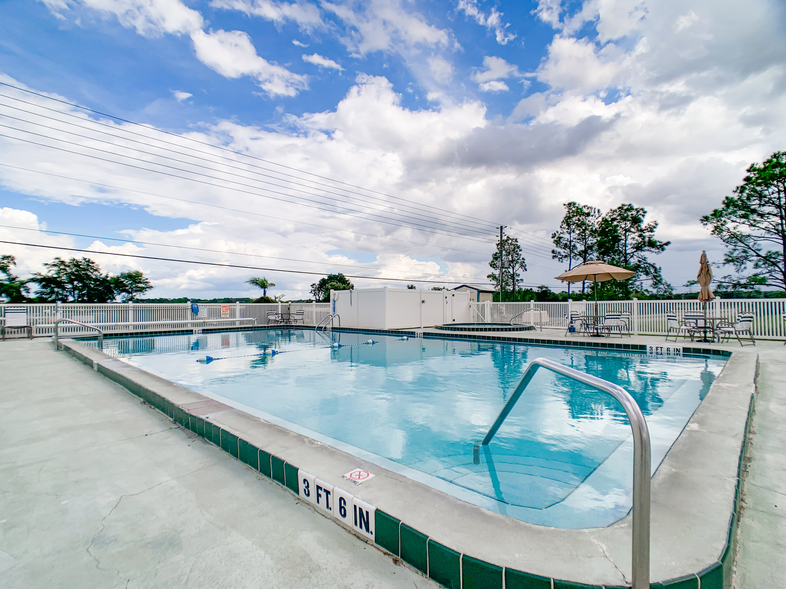 Ridgecrest - exterior