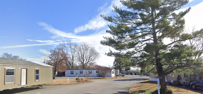 Riviera Courts - exterior