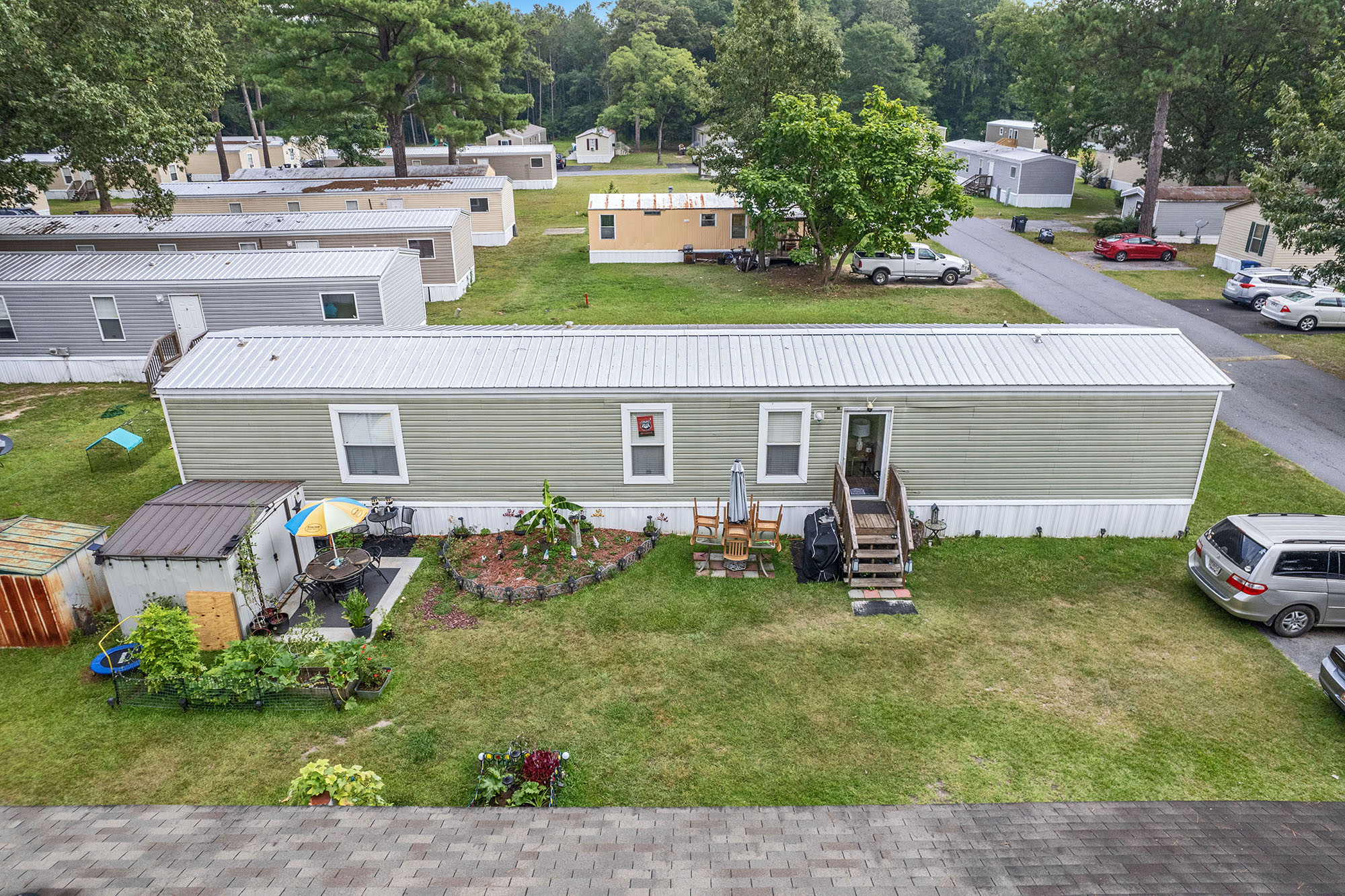 Avalon (GA) - exterior