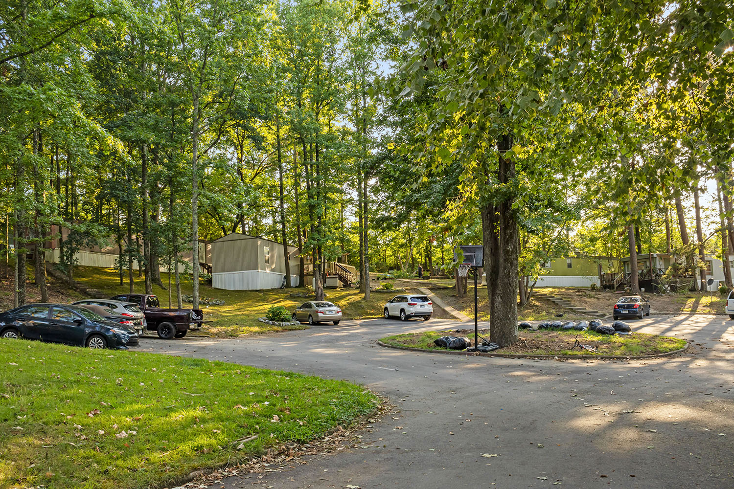 Rolling Hills - exterior
