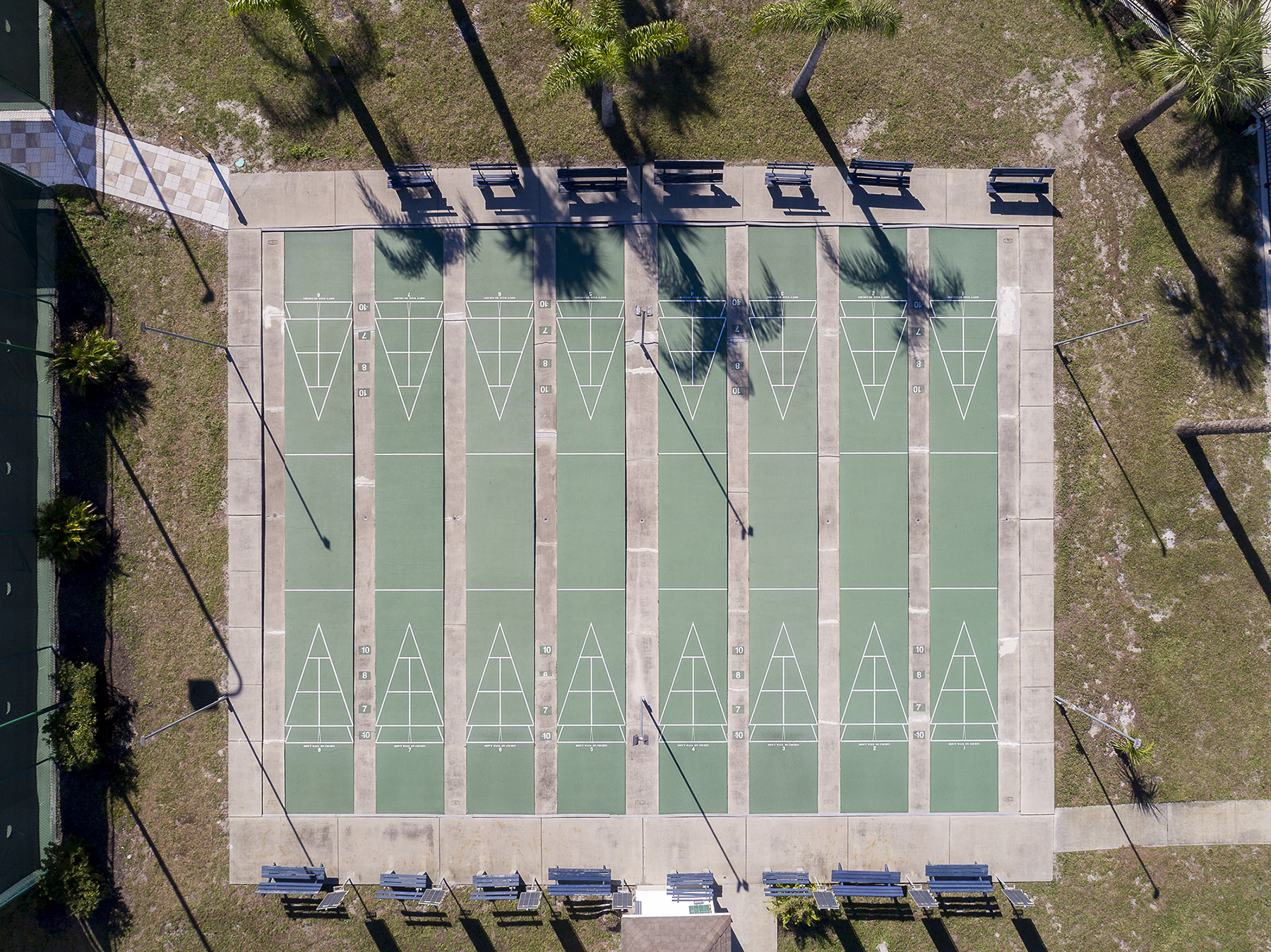 Cross Creek - exterior