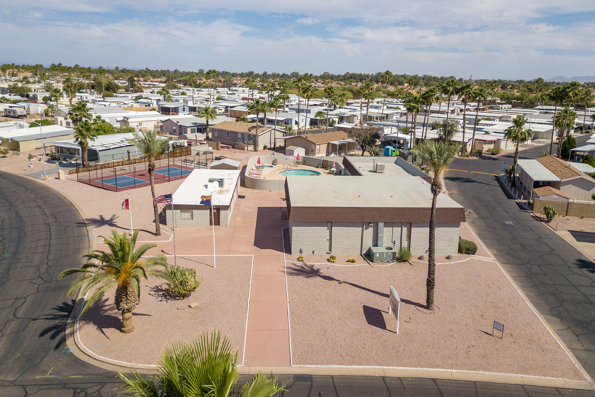 Broadway Estates - exterior