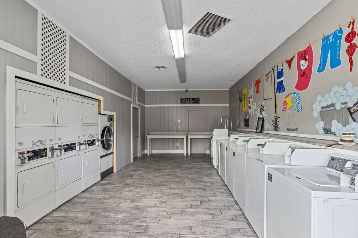 Oak Springs - exterior