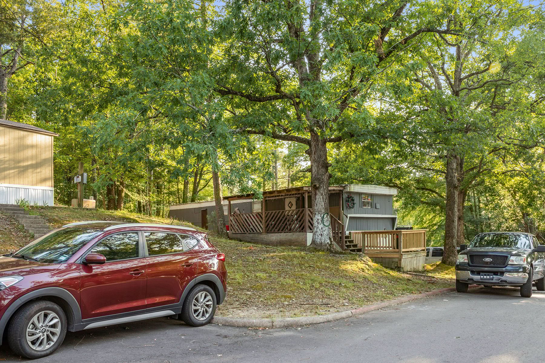 Rolling Hills - exterior