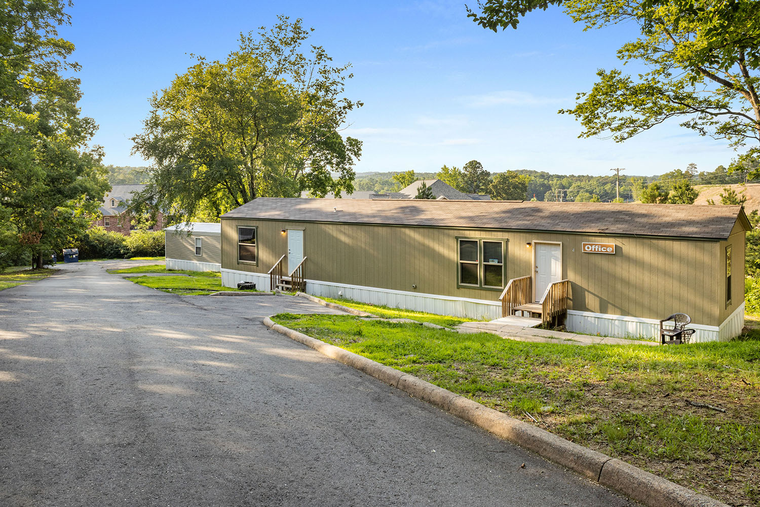 Rolling Hills - exterior