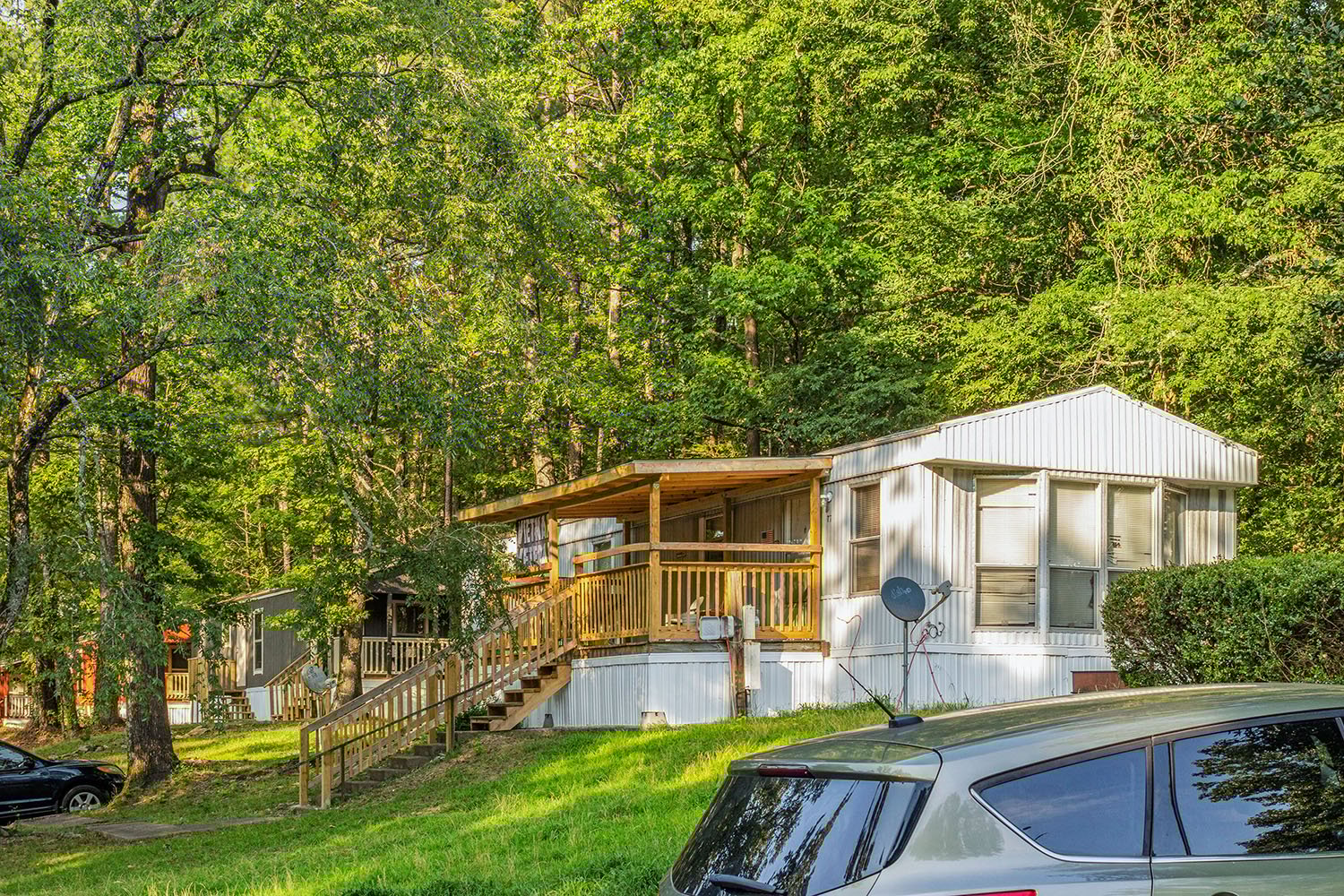 Rolling Hills - exterior