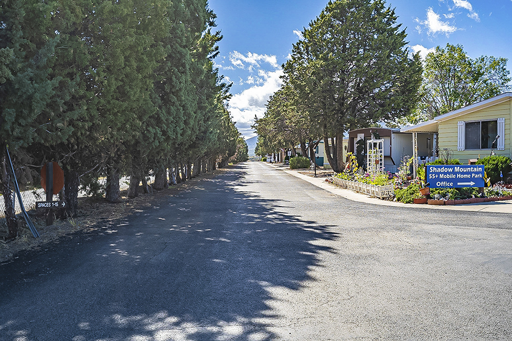 Shadow Mountain - exterior