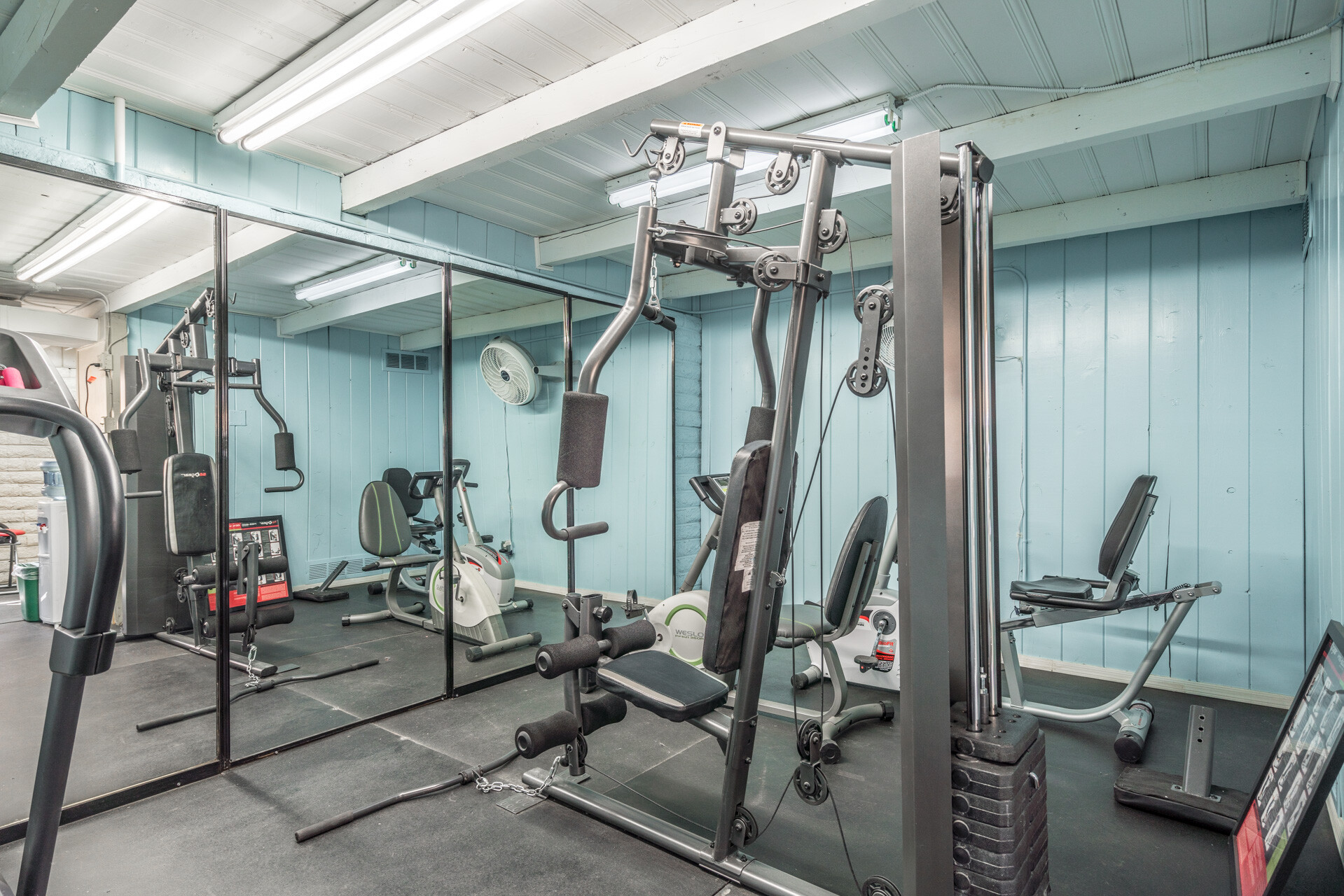 Broadway Estates - exterior