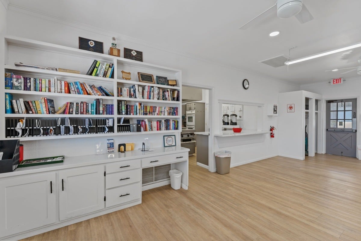 The Palms - exterior