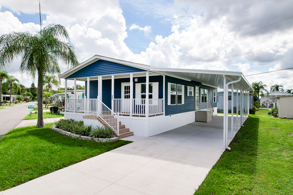 Orange Manor (East) - exterior