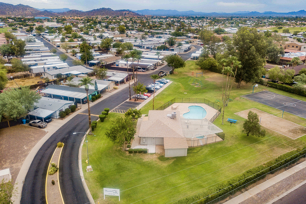 Shadow Hills - exterior