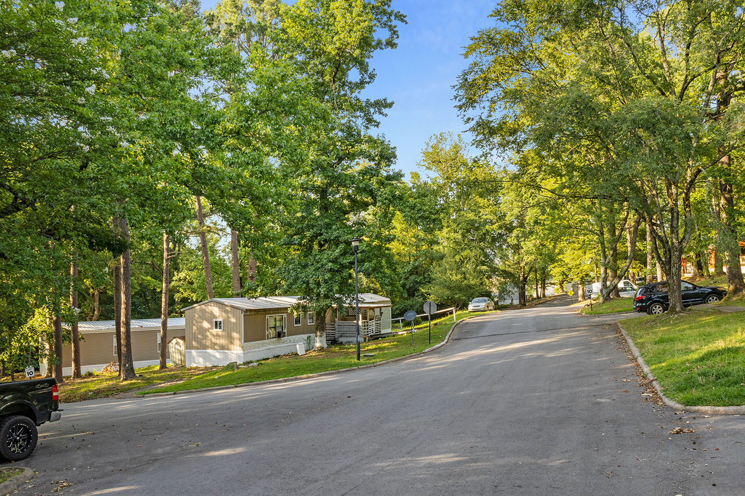 Rolling Hills - exterior