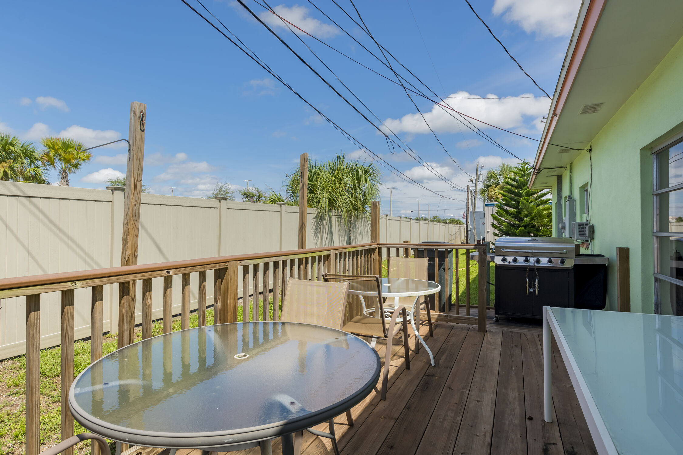 Far Horizons - exterior