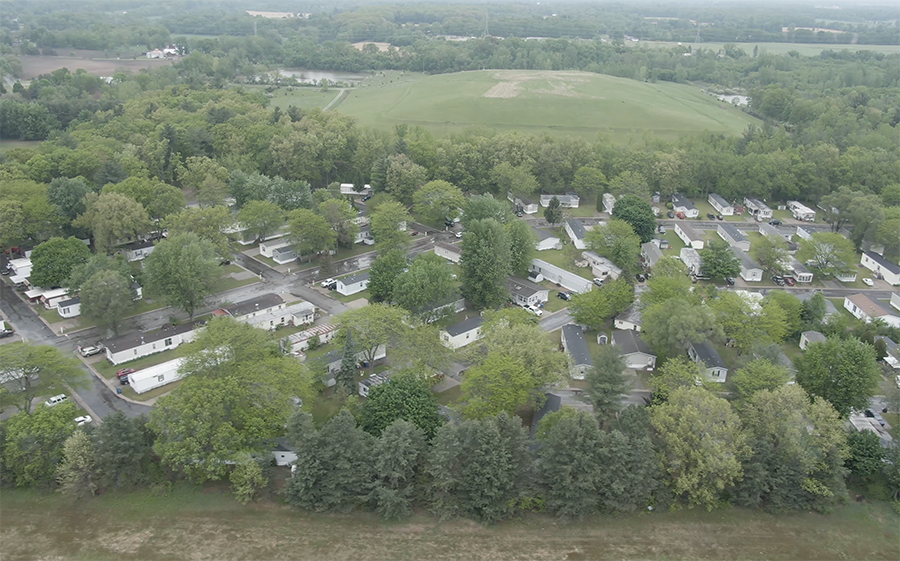 Riverside Crossing - exterior