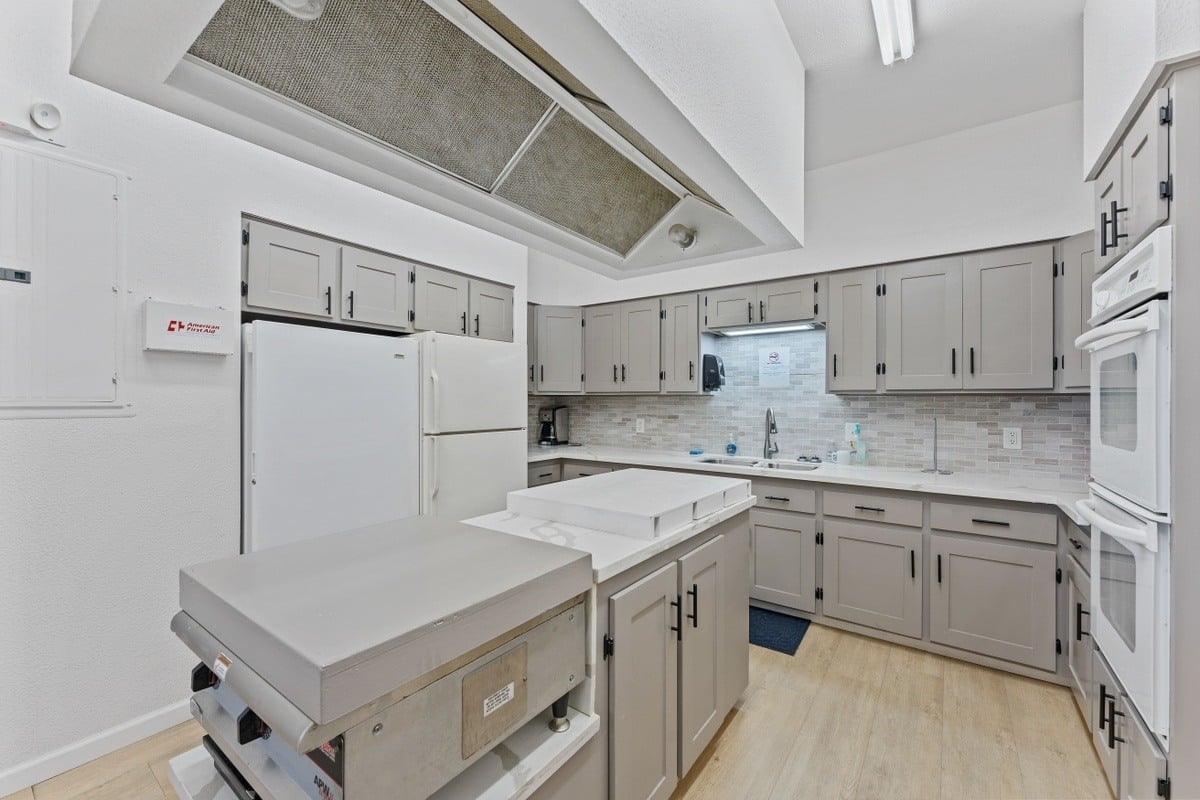 The Palms - exterior