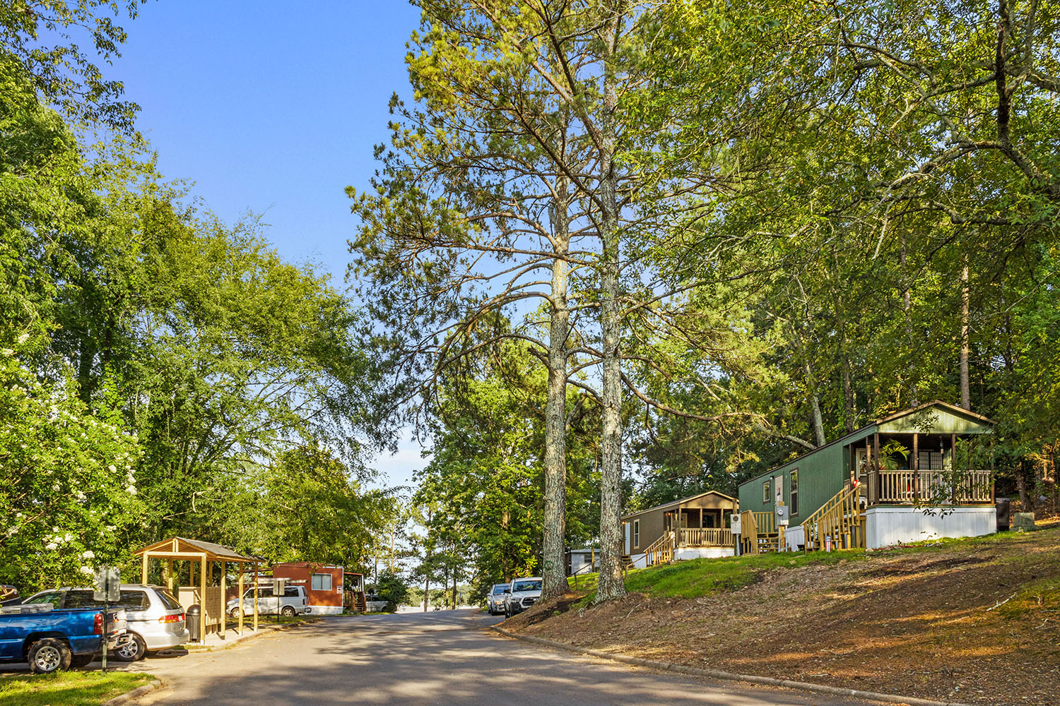 Rolling Hills - exterior