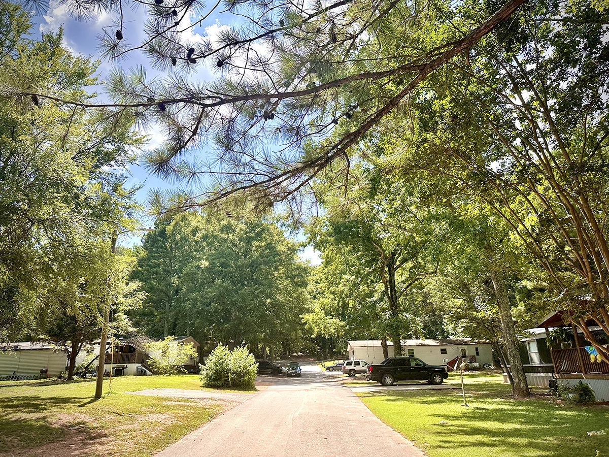 Cartersville - exterior