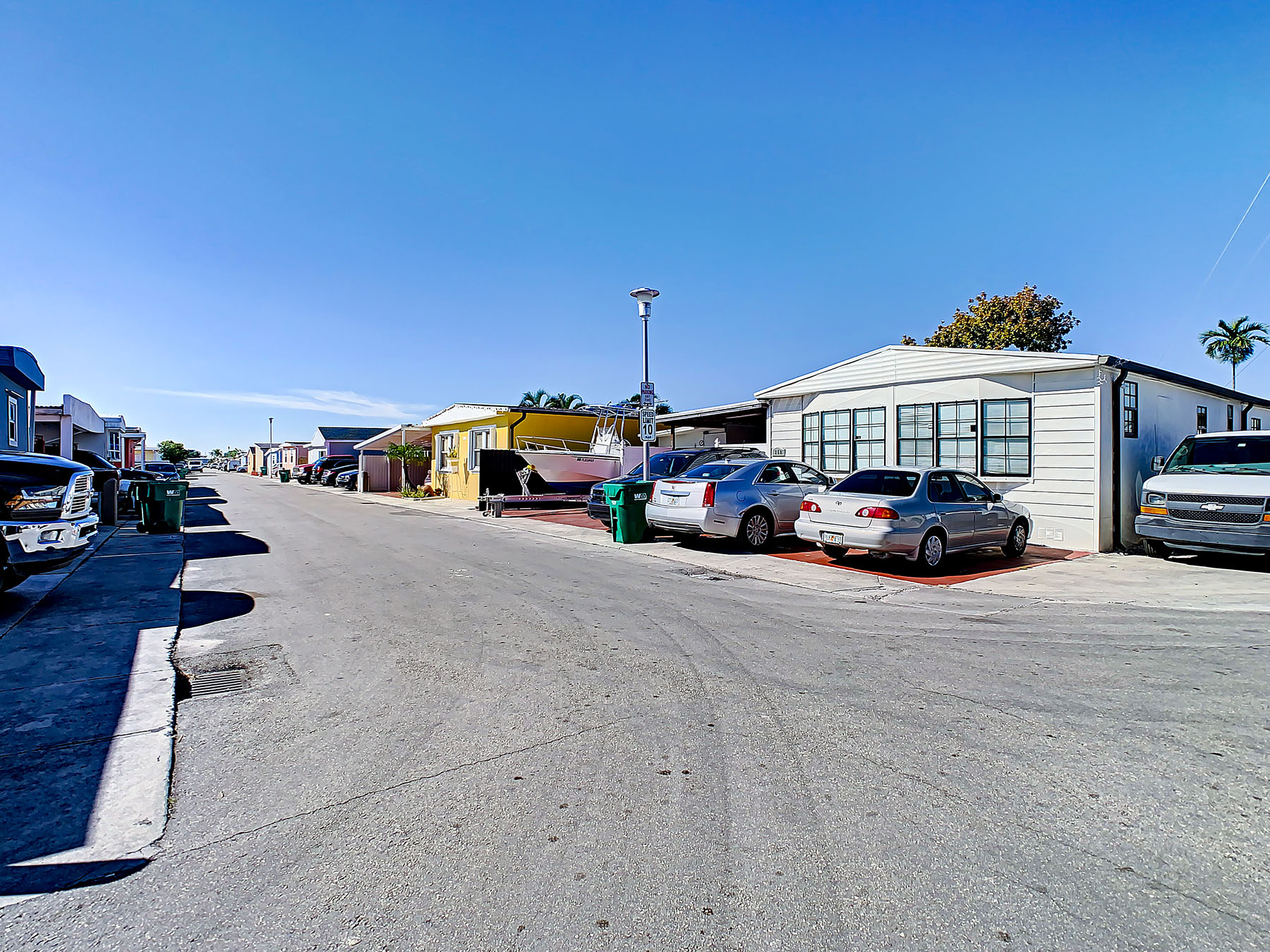 Courtly Manor - exterior