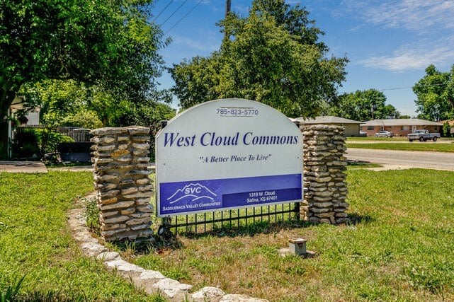 West Cloud Commons