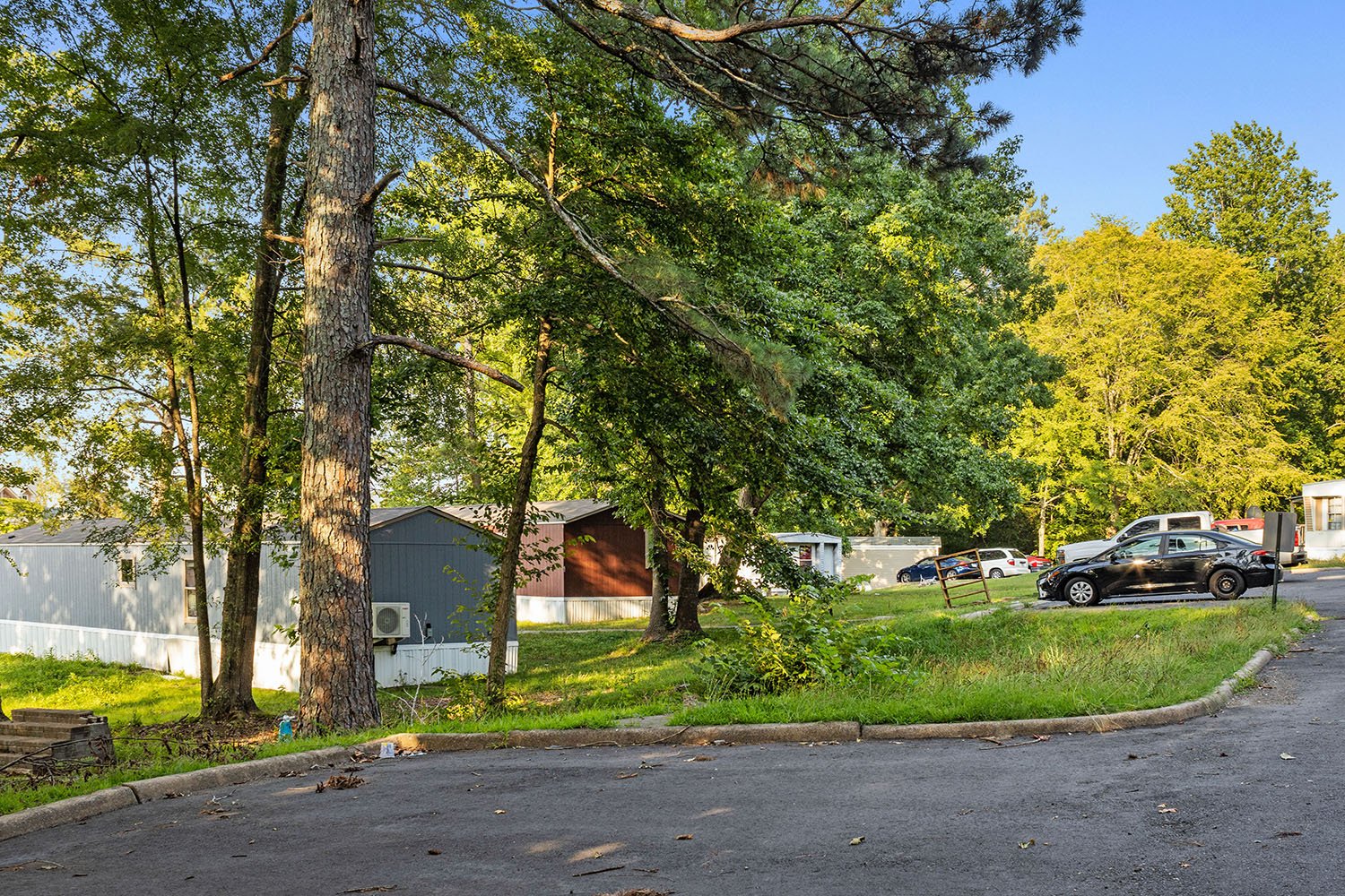 Rolling Hills - exterior