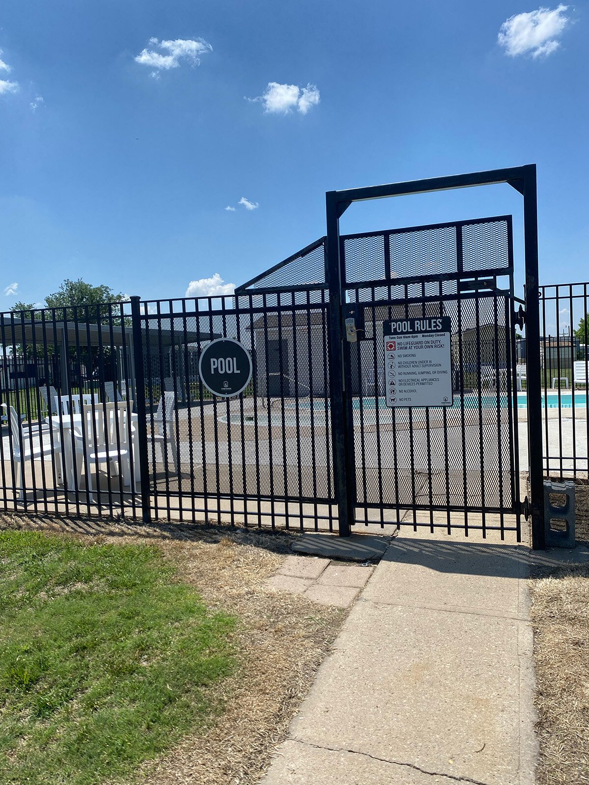 Countryside Estates (KS) - exterior