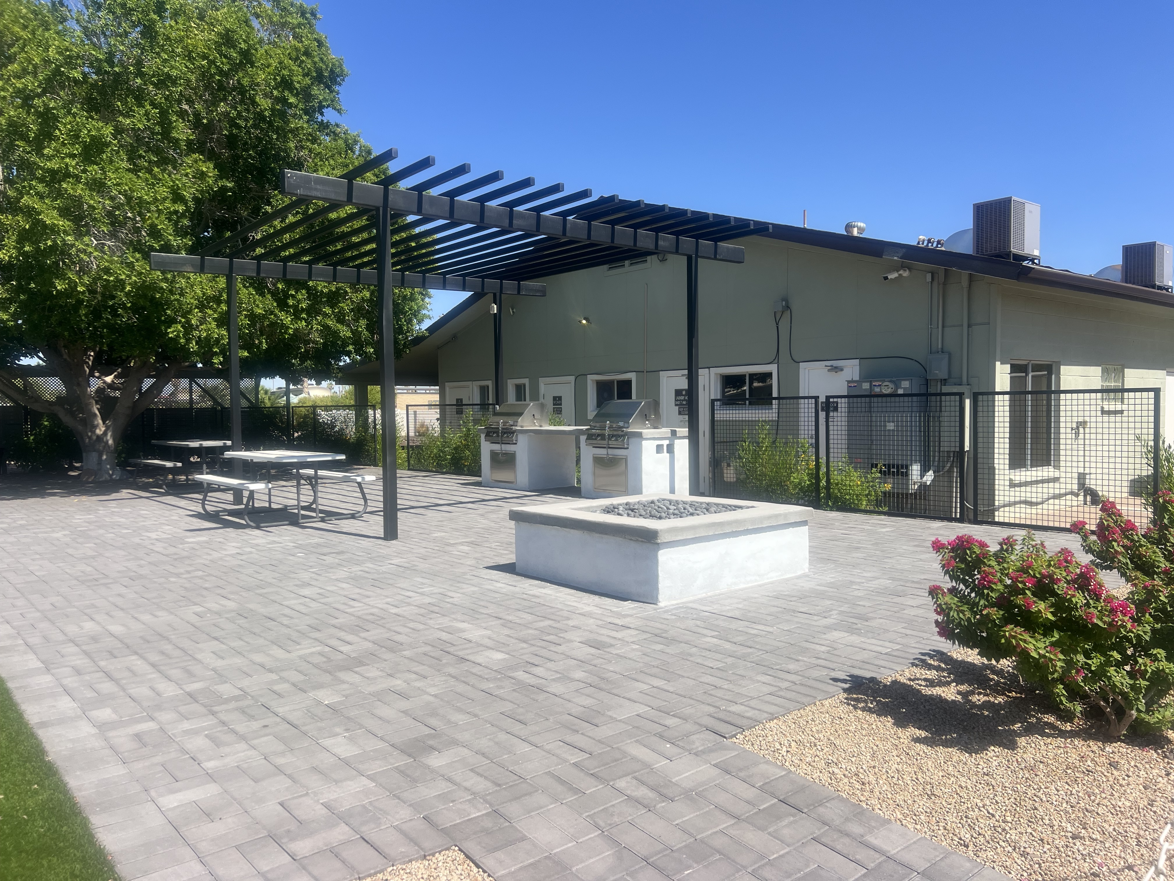 Brighthaven Estates - exterior