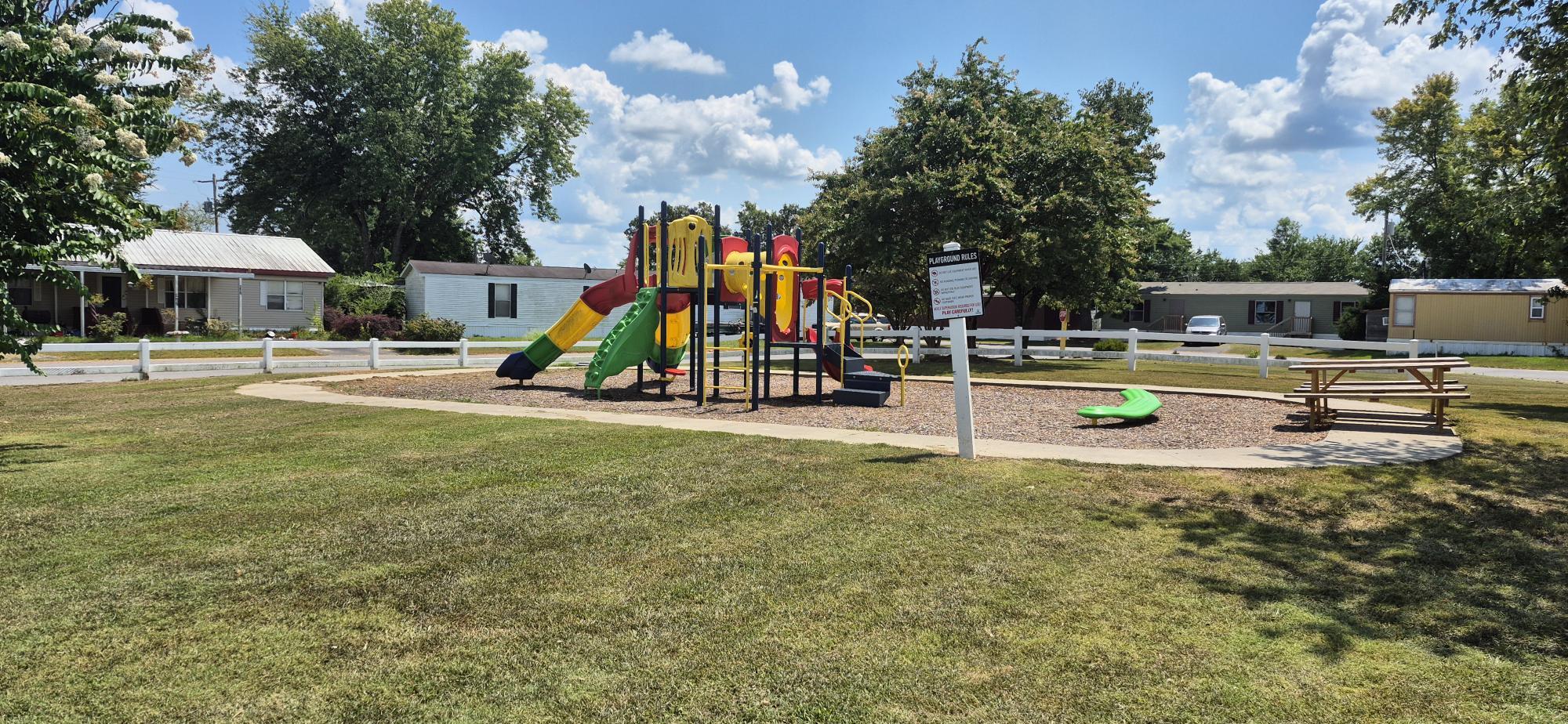 Riviera Courts - exterior