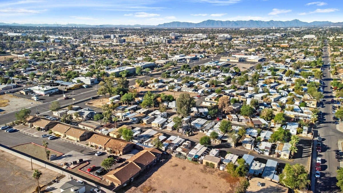 Villa Nueva (Wishing Well)