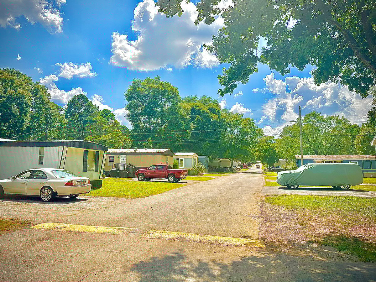 Cartersville - exterior