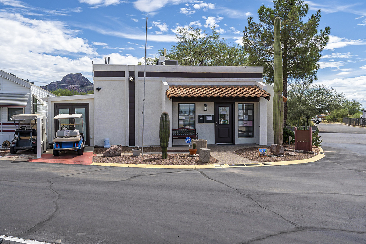 Western Way - exterior