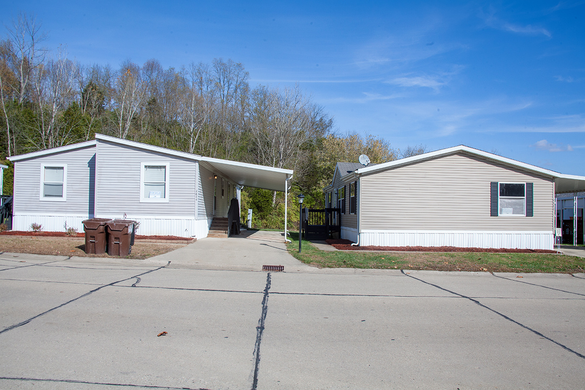 Riverview Crossing - exterior