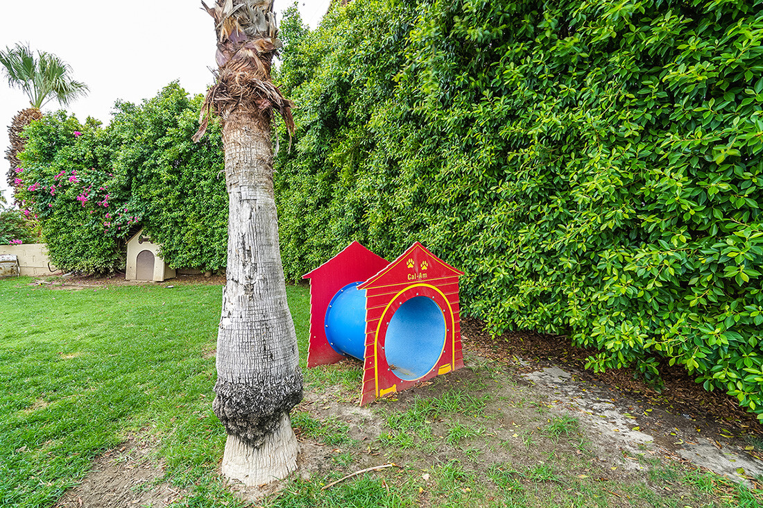 Hidden Springs - exterior