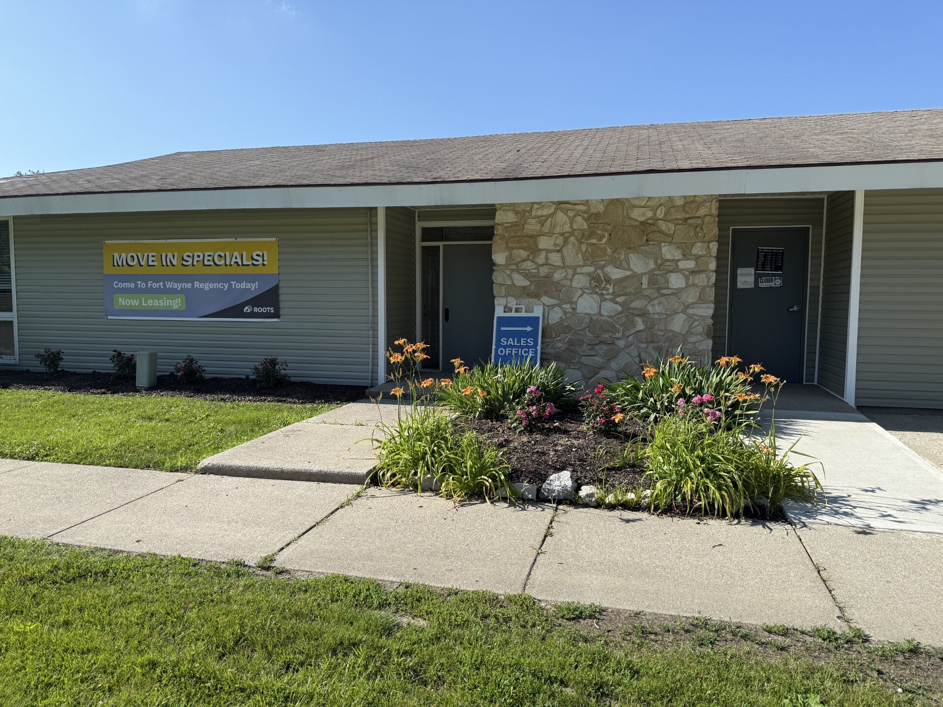 Fort Wayne - exterior