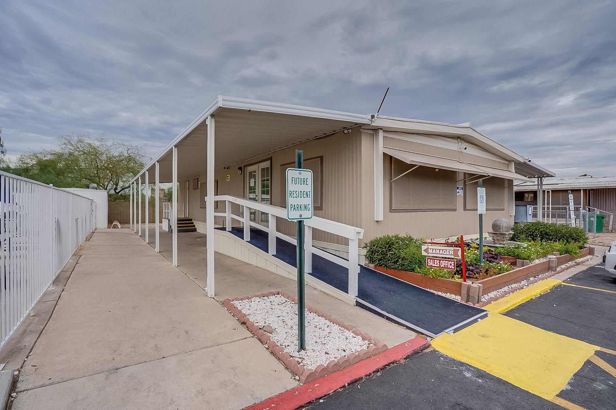 Chandler Meadows - exterior