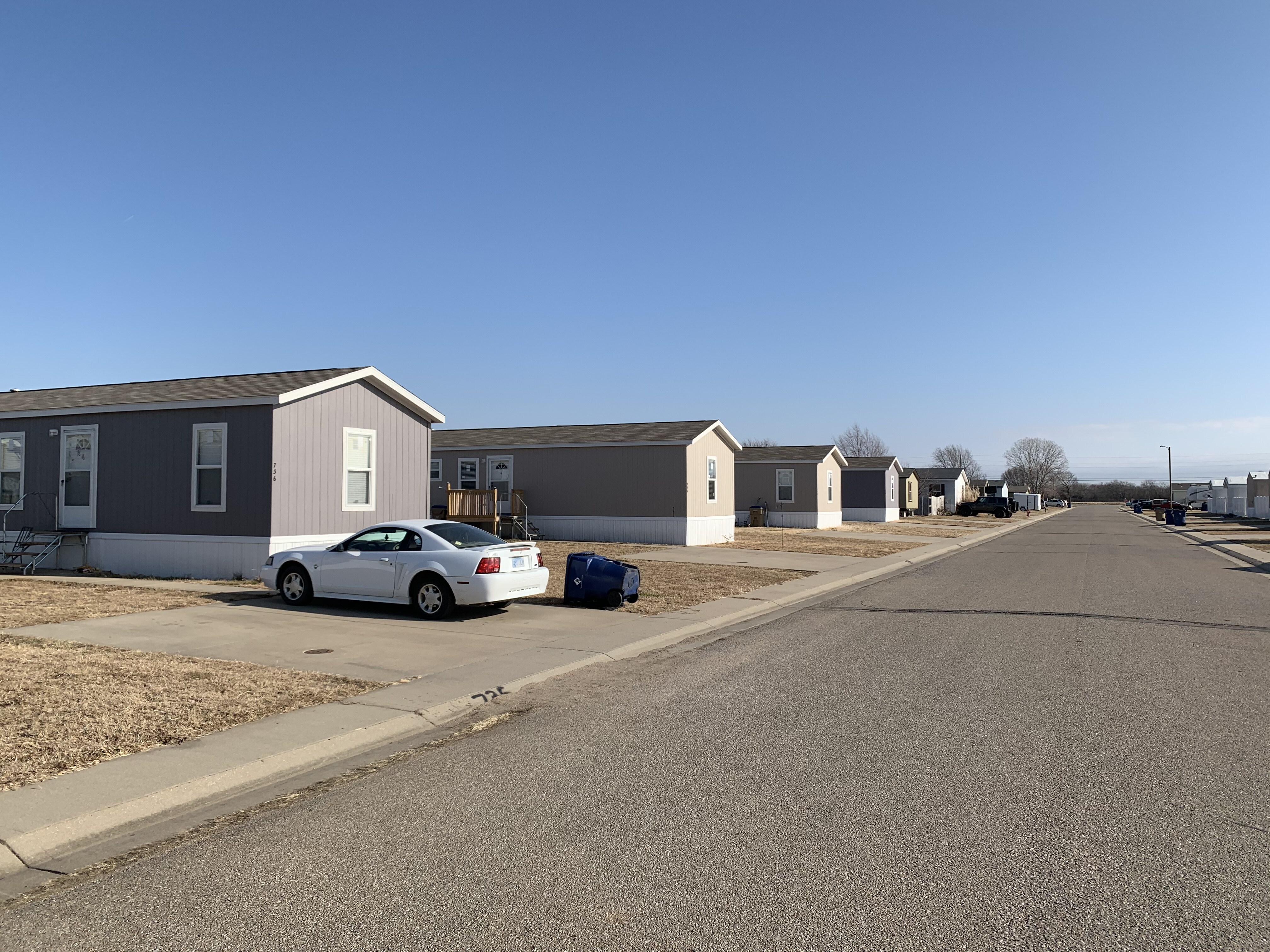 Pine Edge - exterior