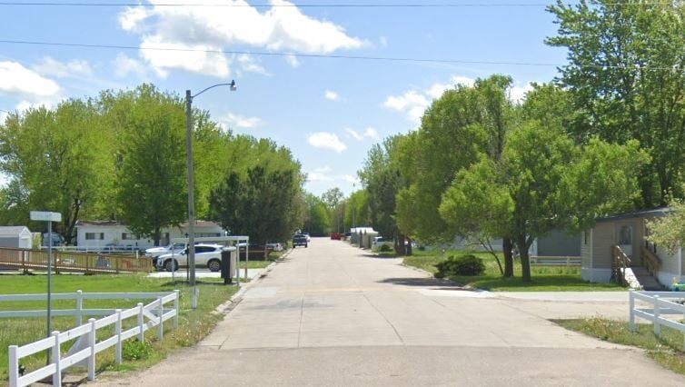 Cottonwood Meadows - exterior